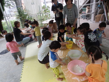 20170825 片栗粉スライム (26).JPG